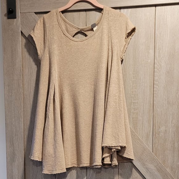FREE PEOPLE summer top, size XS ( fits up to L), taupe color - Picture 1 of 6